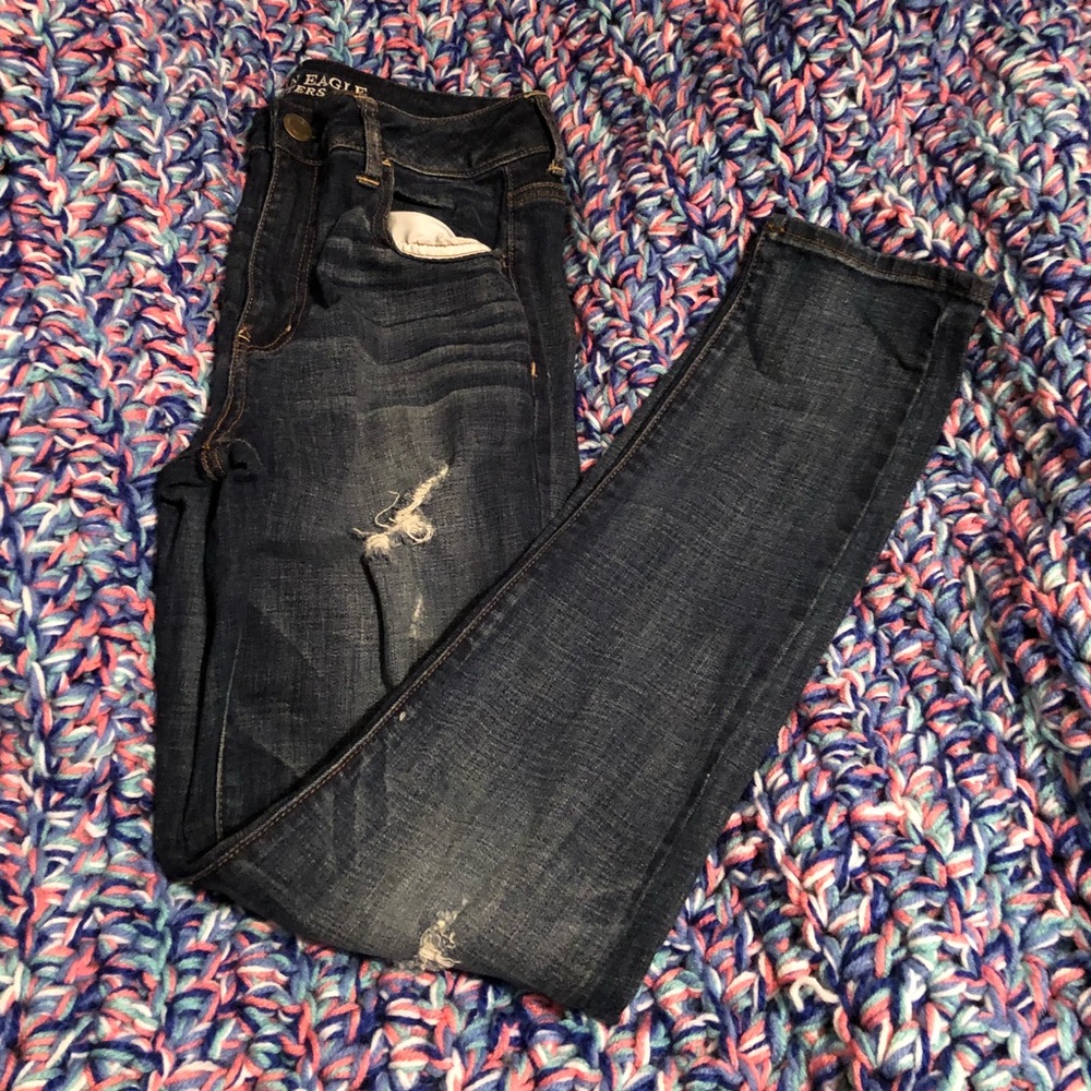 American Eagle ripped jeans